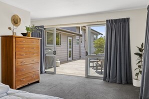 4 chambres, fer et planche à repasser, Wi-Fi gratuit, draps fournis