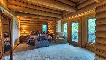 5 slaapkamers, een bureau, een strijkplank/strijkijzer, gratis wifi