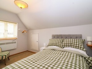 2 habitaciones, decoración personalizada y muebles diferentes