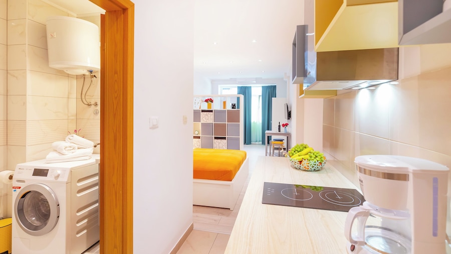 Bis Studio Apartment 4