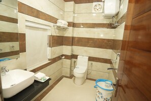 ห้องดีลักซ์ดับเบิล | ห้องน้ำ