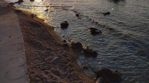 Unclassified image, 1 of 33, button - Tzei House - 5min drive to beach (Perivolia)