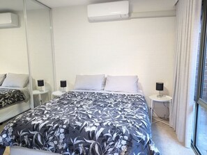 2 quartos, escrivaninha, ferros/tábuas de passar roupa, Wi-Fi