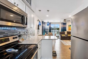 冰箱、烤箱、洗碗机、茶具/咖啡用具