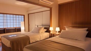 1 bedroom, in-room safe, WiFi, bed sheets