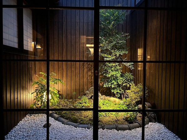 Interior - Machiya:Blending Tradition and Modern Comfort in a Private Whole-House Rental (京都市)