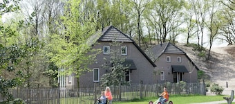 Holiday Home with a terrace at Bedafse Bergen
