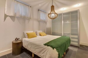 4 bedrooms, WiFi
