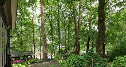 Cozy Countryside Escape in Dalfsen