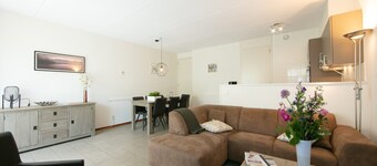 Entspannender Rückzugsort im Wald