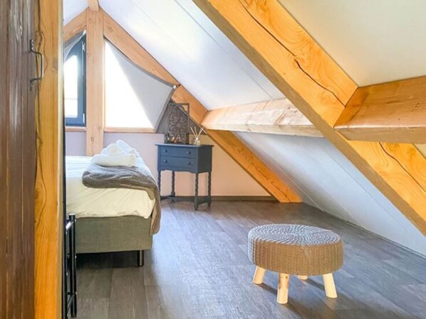 2 dormitorios, tabla de planchar con plancha, wifi