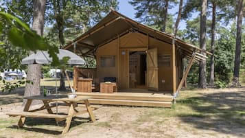 Buiten dineren