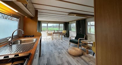 Cómodo chalet en un camping tranquilo cerca de Holten