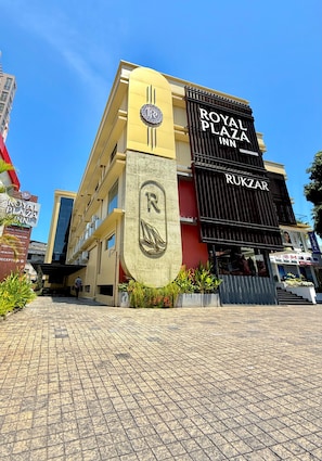 Front of property - Royal Plaza Inn by RAK Rooms (Kozhikode)