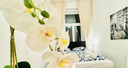 5BR Apt For 10 Walk to Kaufpark Alterlaa