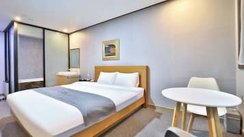 Standard Double (Breakfast not provided on Sunday) | Soundproofing, free WiFi, bed sheets