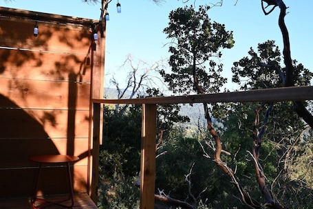 Parco della struttura. Sky Pod #2/Tree Tent 2