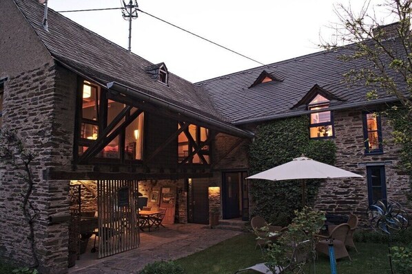 Exterior