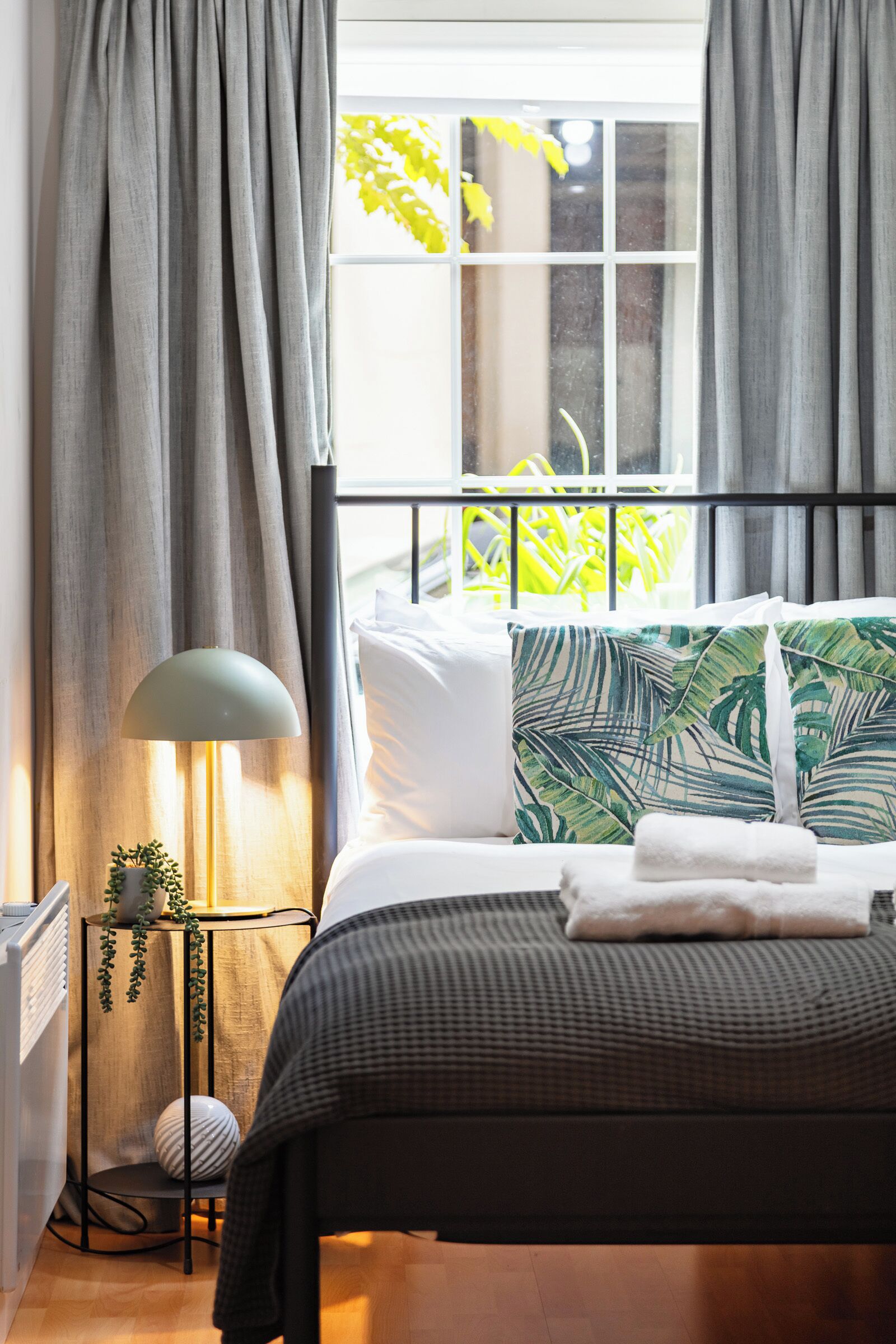 2 soverom, strykejern/-brett, wi-fi (inkludert) og sengetøy