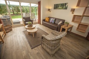 Smart TV - Holiday Home in Diessen near Green Park (Diessen-Baarschot)