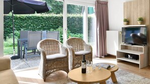 Smart TV, DVD player - Holiday home with sauna, 18 km. from Tilburg (Diessen-Baarschot)