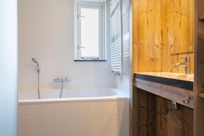 Shower - Brabant Home With Sauna (Diessen-Baarschot)