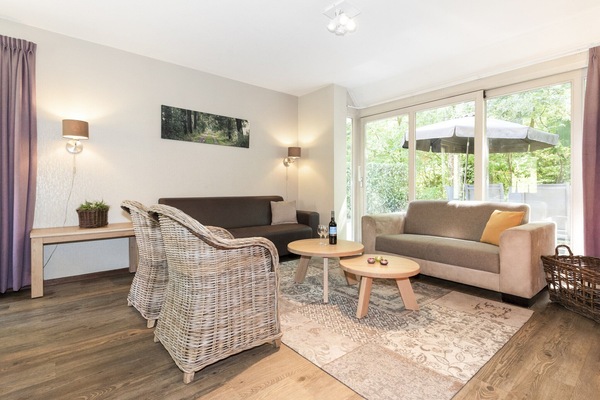 Téléviseur connecté, lecteur de DVD