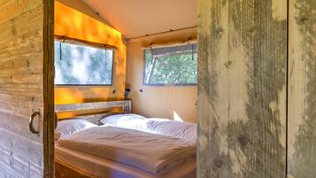 2 bedrooms, free WiFi