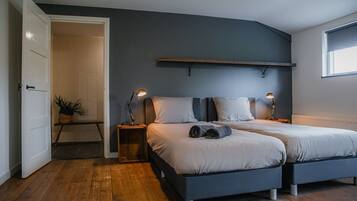 6 makuuhuonetta, ilmainen Wi-Fi, vuodevaatteet