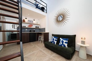 Televisio, työhuone