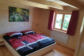 2 bedrooms, Internet