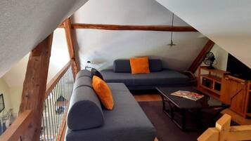 Fernseher, Stereoanlage