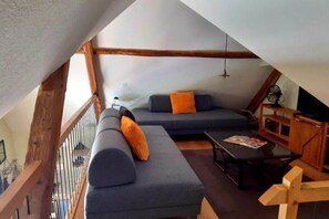 Fernseher, Stereoanlage