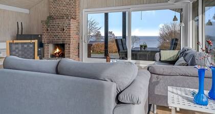 "Tosti" - 180m to the fjord by Interhome