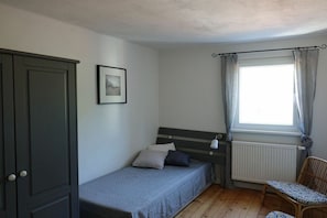 3 bedrooms