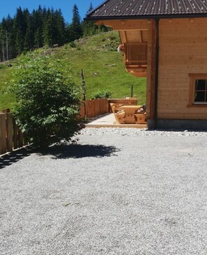 Property grounds - Hackihütte mountain hut (Rangersdorf)