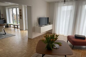 TV