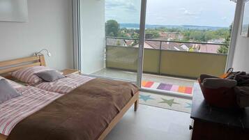 2 Schlafzimmer, Bügeleisen/Bügelbrett, kostenloses WLAN, Bettwäsche