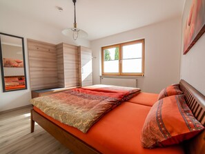 2 quartos, Wi-Fi de cortesia, roupa de cama