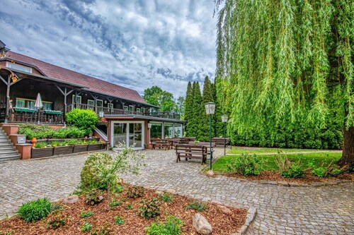 Ferienwohnung 'Storchennest' mit Gemeinschaftsgarten und Wi-Fi