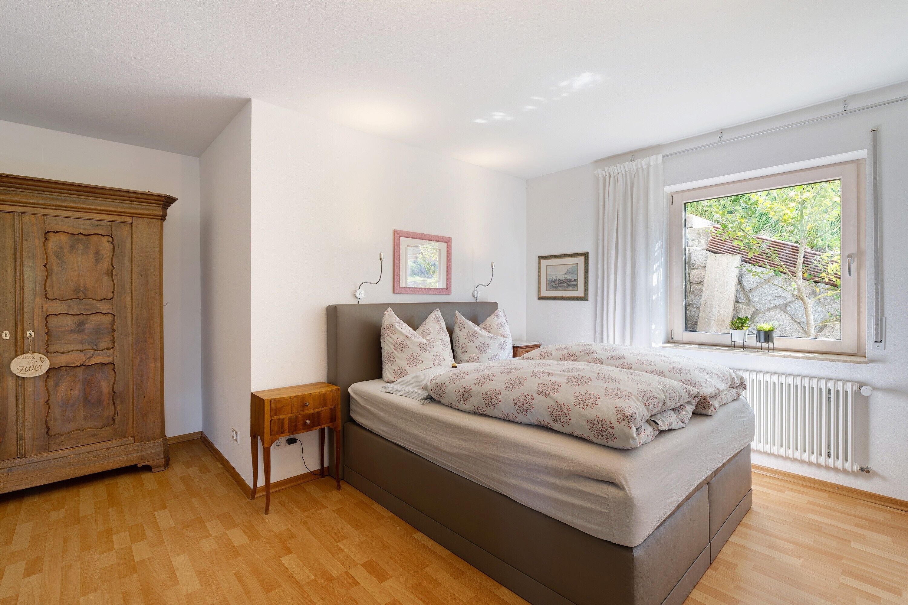 1 dormitorio, tabla de planchar con plancha, wifi gratis y ropa de cama