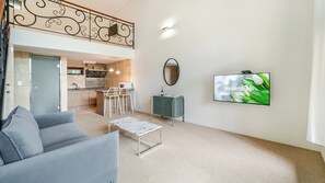 Basic Room, 1 Bedroom (B102(Private BBQ)) | 1 bedroom, free WiFi - Taean Anmyeondo Bohemia Village Pension (Taean)