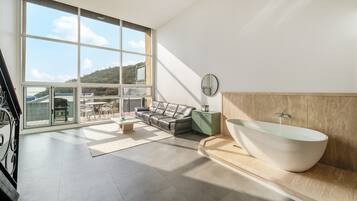 Perushuone, 1 makuuhuone (C104(Spa/Private BBQ)) | 1 makuuhuone, ilmainen Wi-Fi