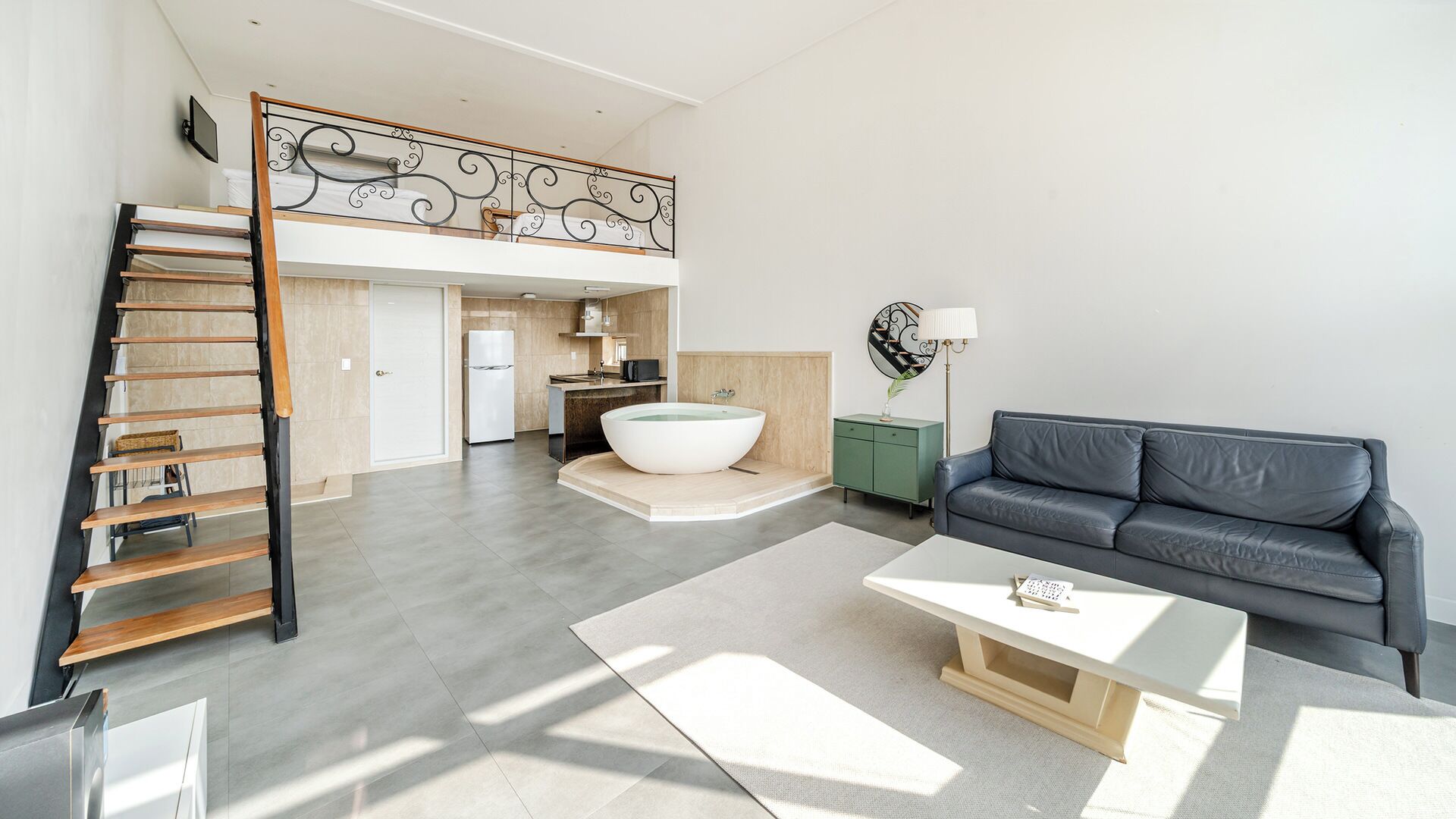 Basic Room, 1 Bedroom (C103(Spa/Private BBQ)) | 1 bedroom, WiFi (free)