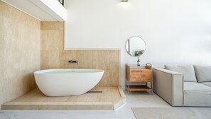 Basic Room, 1 Bedroom (A104(2F / European Whirlpool Tub)) | 1 bilik tidur, Wi-fi percuma 