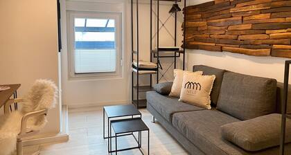 Ferienwohnung 'Nele' mit Bergblick, privater Terrasse und Wi-Fi
