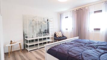 3 habitaciones, tabla de planchar con plancha y wifi gratis