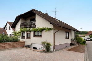 Esterni
