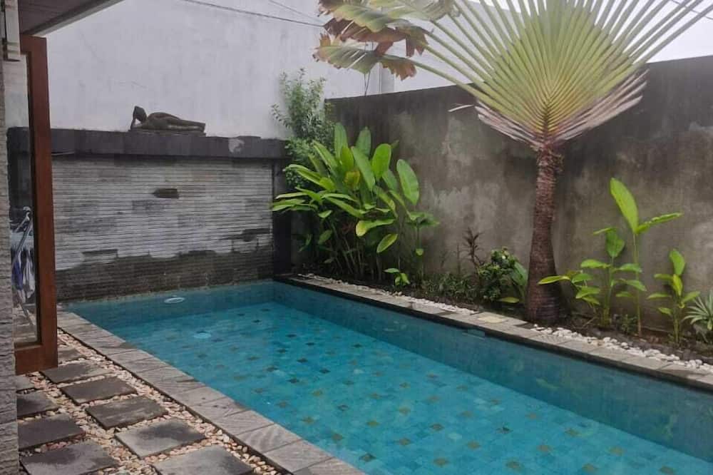 Max Guest House