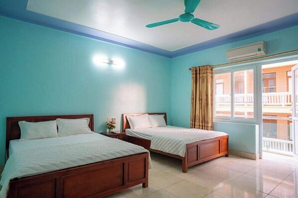 Triple Room | Free WiFi - Minh Hanh Hotel Sam Son -BAY LUXURY (Sam Son)